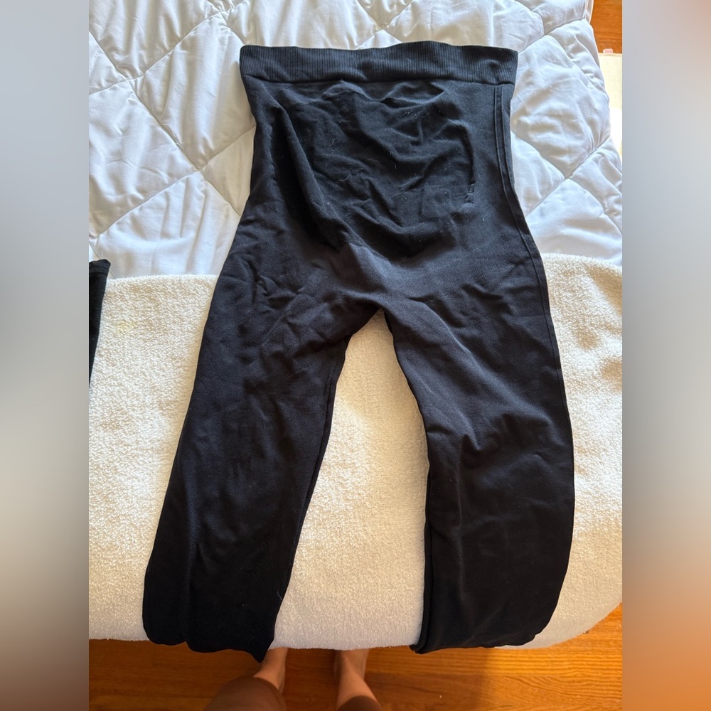 Amazon maternity leggings